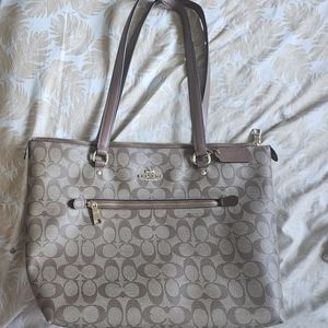 Coach signature tote bag light brown